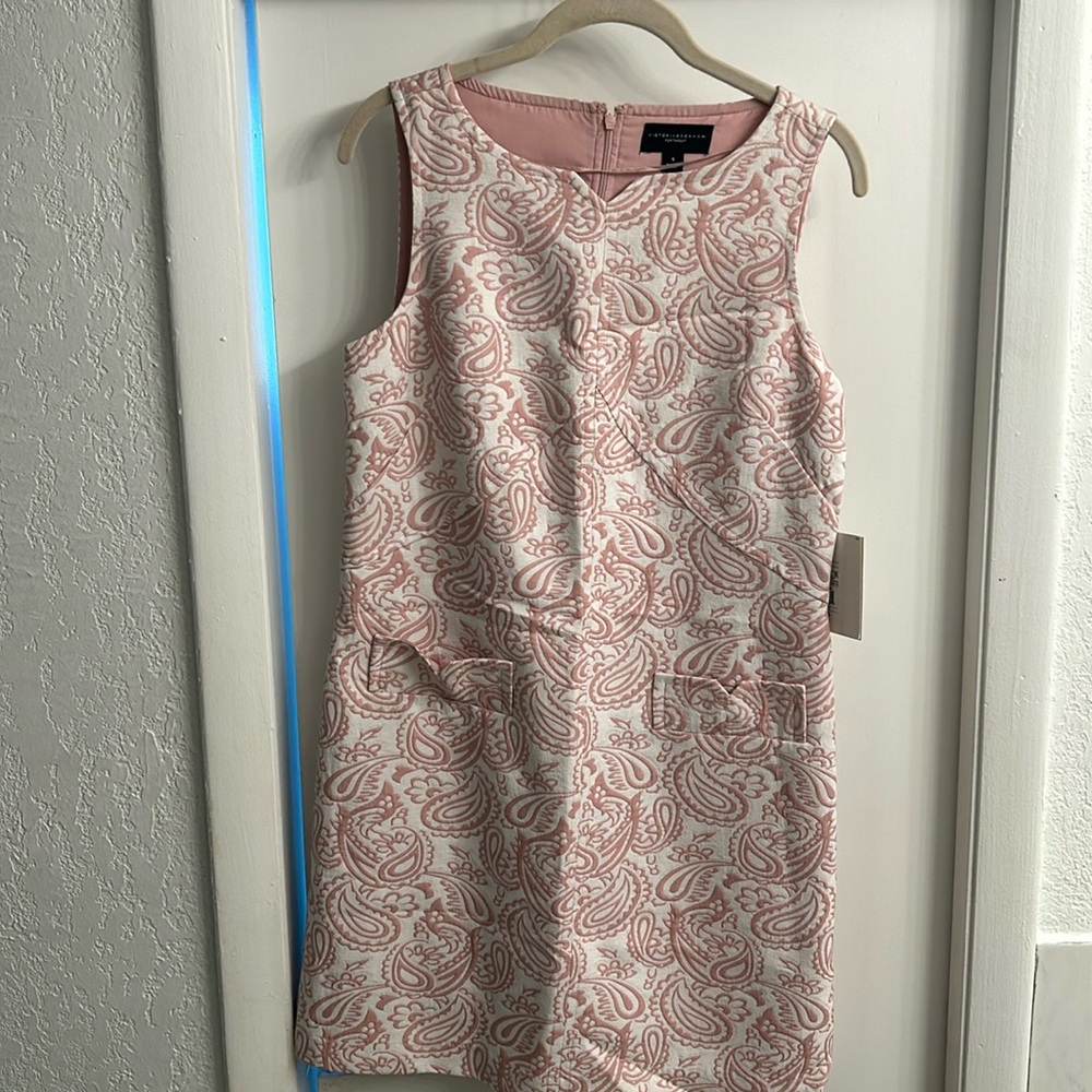 Victoria, Beckham dress